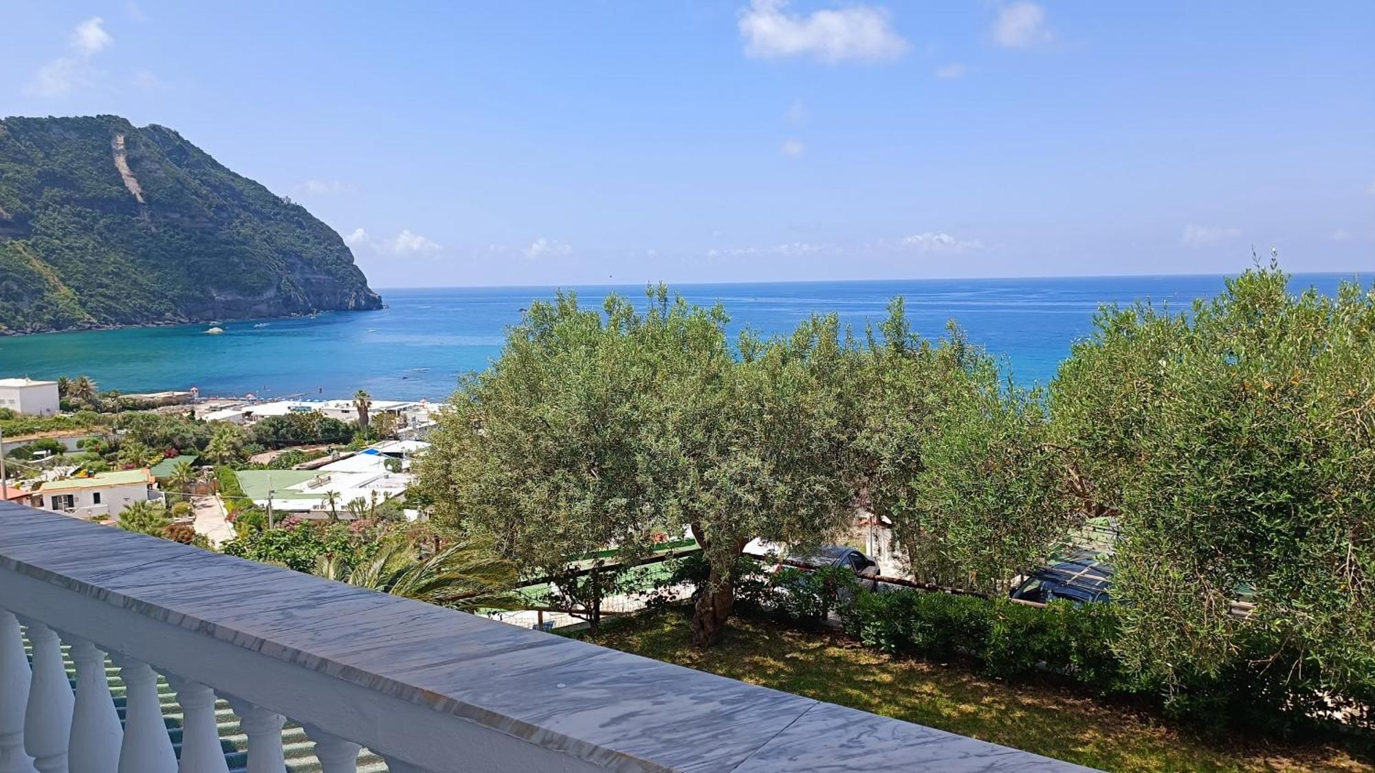 شقة La Dea Del Mare Forio di Ischia المظهر الخارجي الصورة
